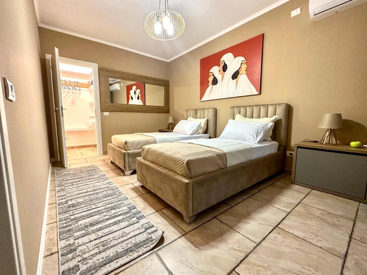 Amos City Center Apartment 地拉那 外观 照片