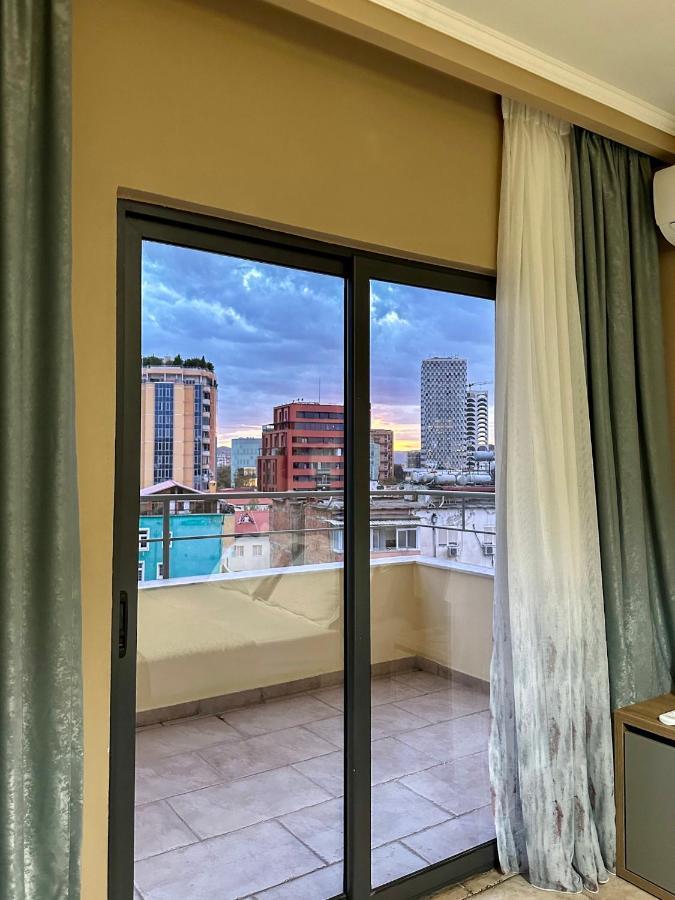Amos City Center Apartment 地拉那 外观 照片